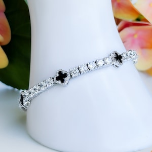 Van cleef bracelet black - Etsy 日本