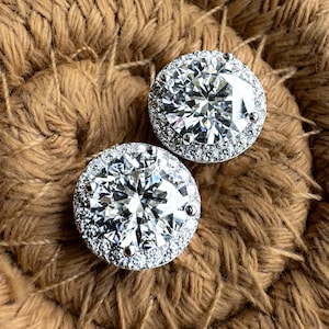 VVS1 Moissanite halo stud earrings with screw back, Iced out lab grown diamond earrings, Bridal jewelry set for bride, Women boho earrings