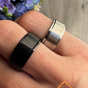 Black silver spinner ring, Men's fidget ring women anxiety ring, Meditation Tungsten Men's rings, Stainless steel ring, Gift for him for her