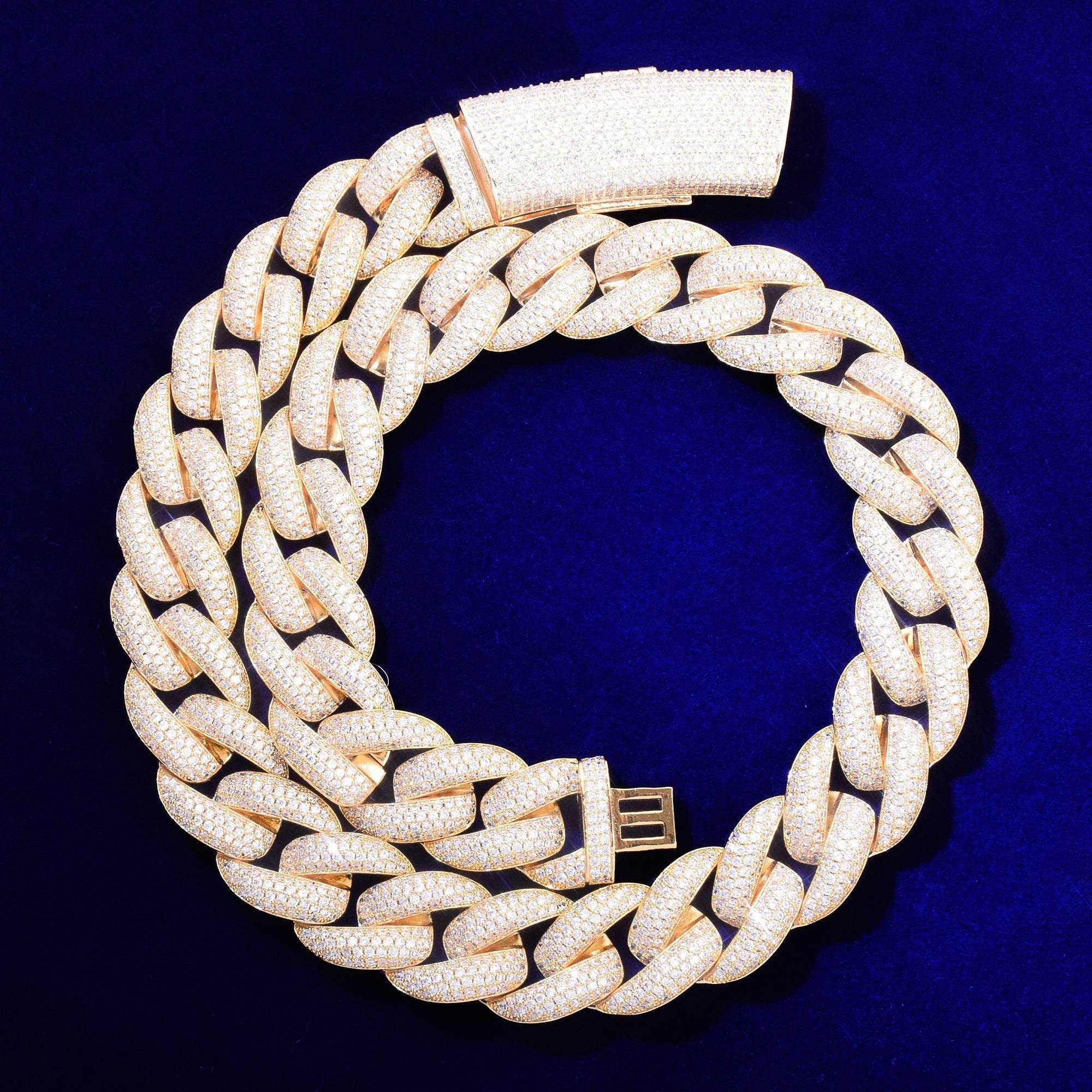 20mm Miami Cuban Link Chain Big Button 