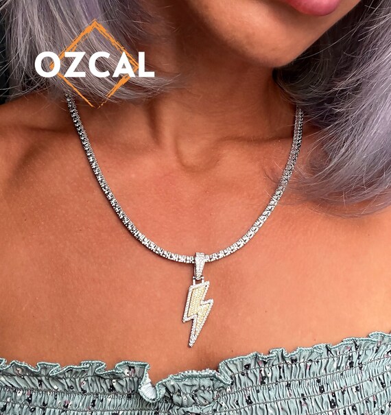 Diamond Lightning Bolt Necklace Gold 