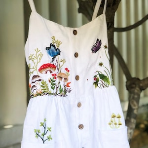 Dress for mushroom lover, handmade dress, hand embroidery linen dress, tinythingsmadeuhappy