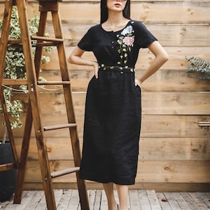 Unique black linen dress with embroidered climber tree and hydrangea, embroidered dress for woman, tinythingsmadeuhappy image 2