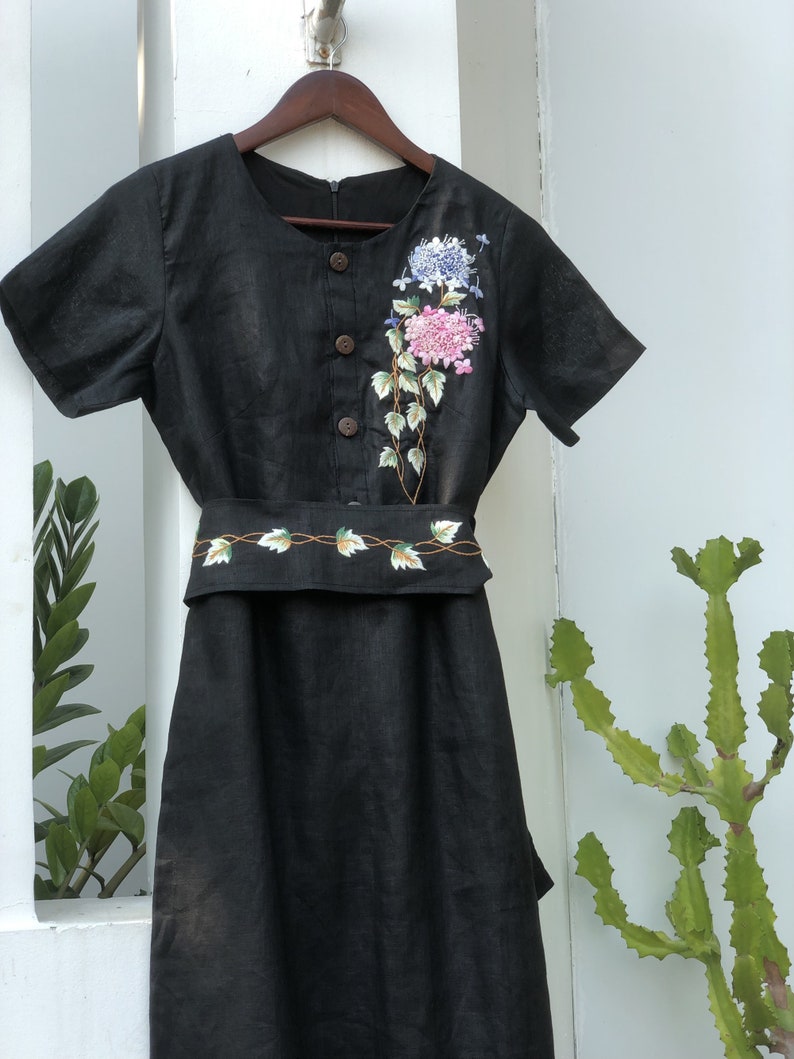 Unique black linen dress with embroidered climber tree and hydrangea, embroidered dress for woman, tinythingsmadeuhappy image 7