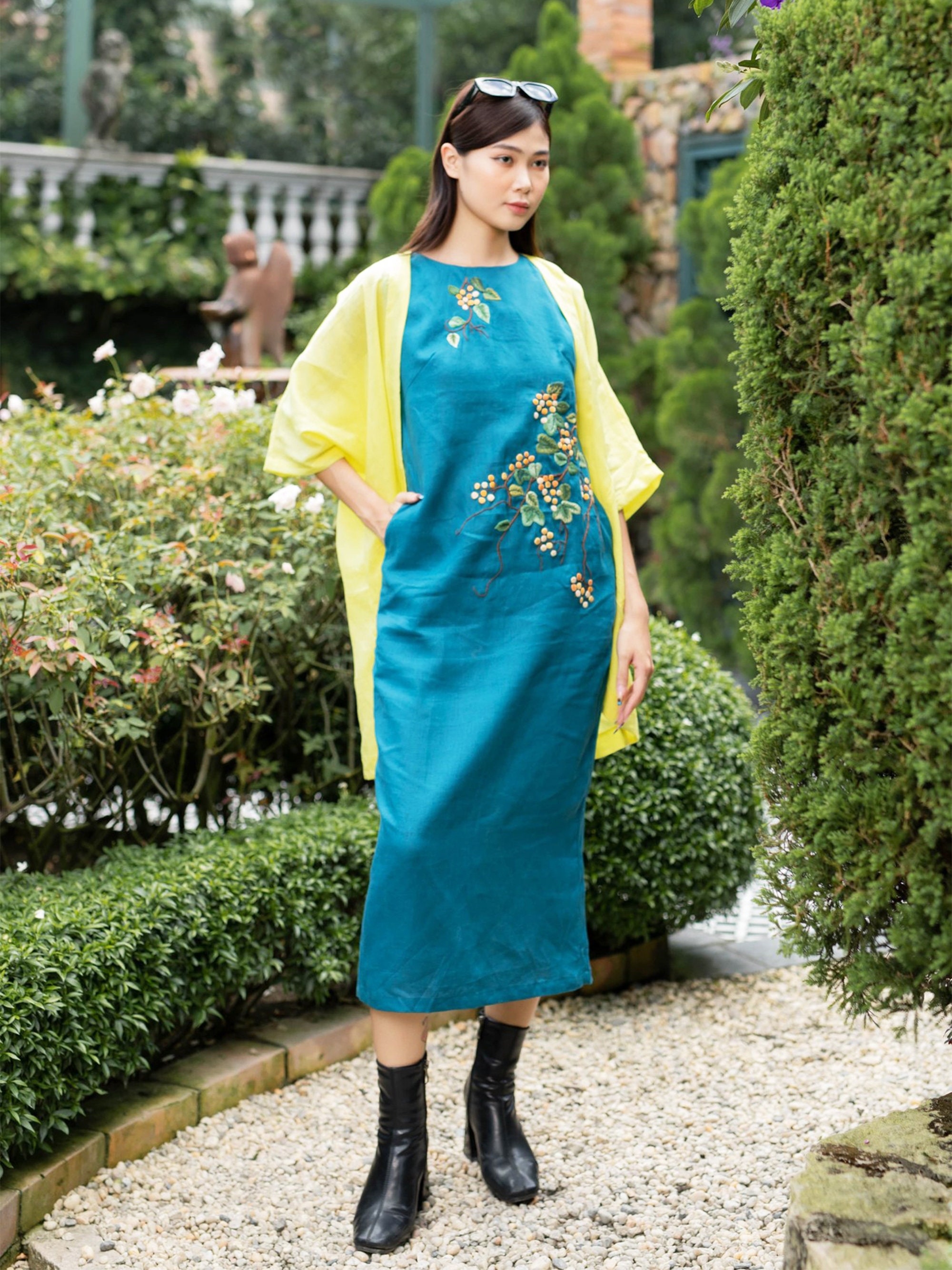 Wild fruit dress, hand embroidered linen dress, blue dress for women, tinythingsmadeuhappy
