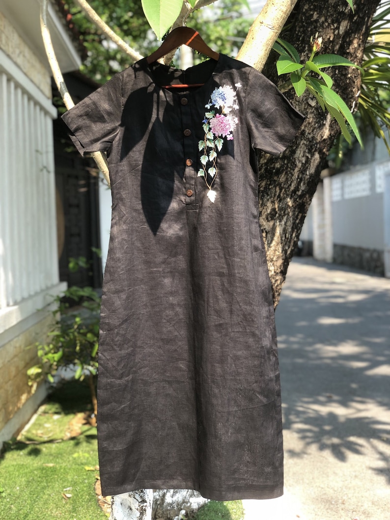 Unique black linen dress with embroidered climber tree and hydrangea, embroidered dress for woman, tinythingsmadeuhappy image 9