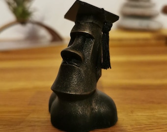 Regalo di laurea per master, triennale, dottorato e diploma di scuola superiore: Moai con cappello da dottorato.