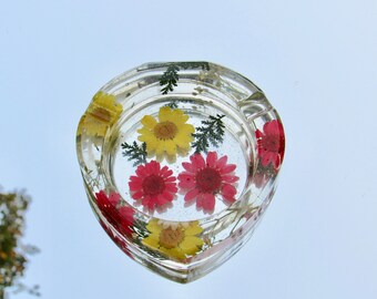 Unique Gift Rainbow Handmade Resin Teardrop Ashtray Pride Ashtray Candle Holder Ring Dish Beautiful Rainbow Soap Dish
