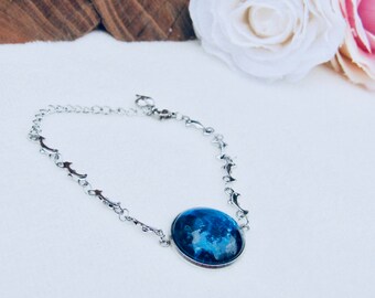 Dolphin Charm Bracelet: Handmade Stainless Steel Bangle with Blue Gemstone