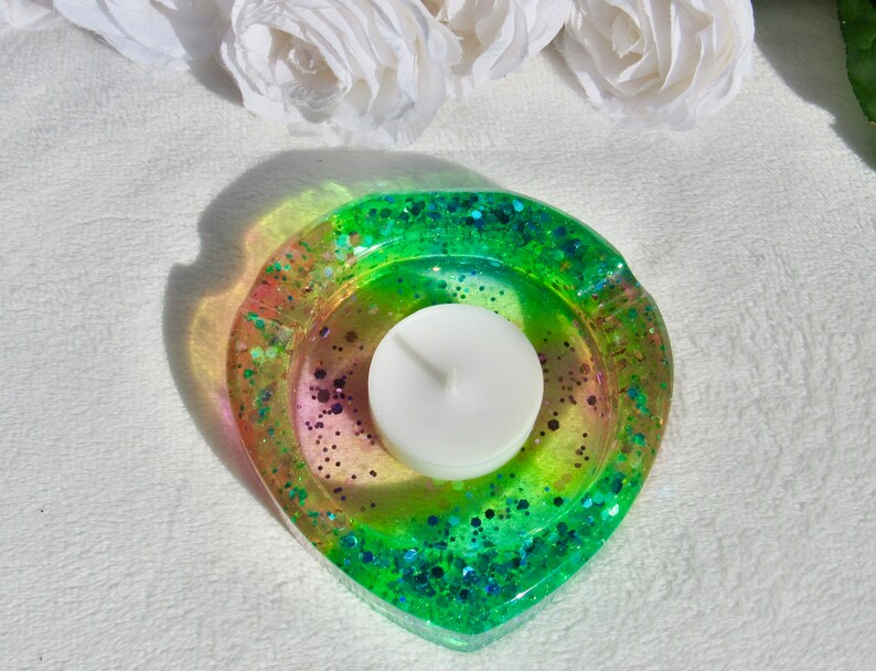 Unique Gift Rainbow Handmade Resin Teardrop Ashtray Pride Ashtray Candle Holder Ring Dish Beautiful Rainbow Soap Dish