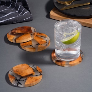 Wood Epoxy Resin Drink Coasters, Round Coasters Set of 6, Cedar Wooden Coasters, Modern Stylish Table Decor, Absorbent Coasters With Holder
