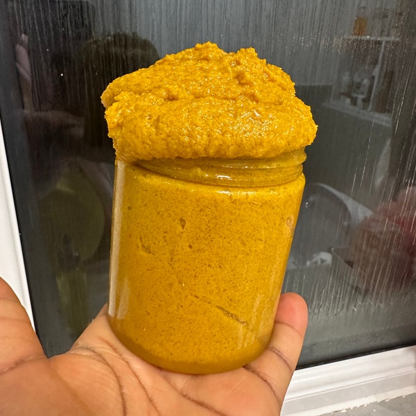 Tumeric Brightening Scrub