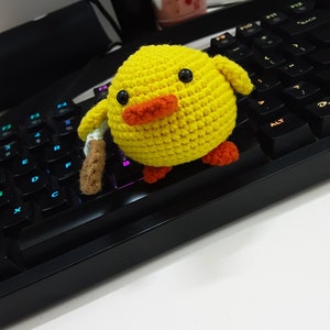 Duck with knife toy,Duck with knife keychain,Crochet duck with knife,Crochet duck plush,Crochet duck with knife meme gift/Christmas gift