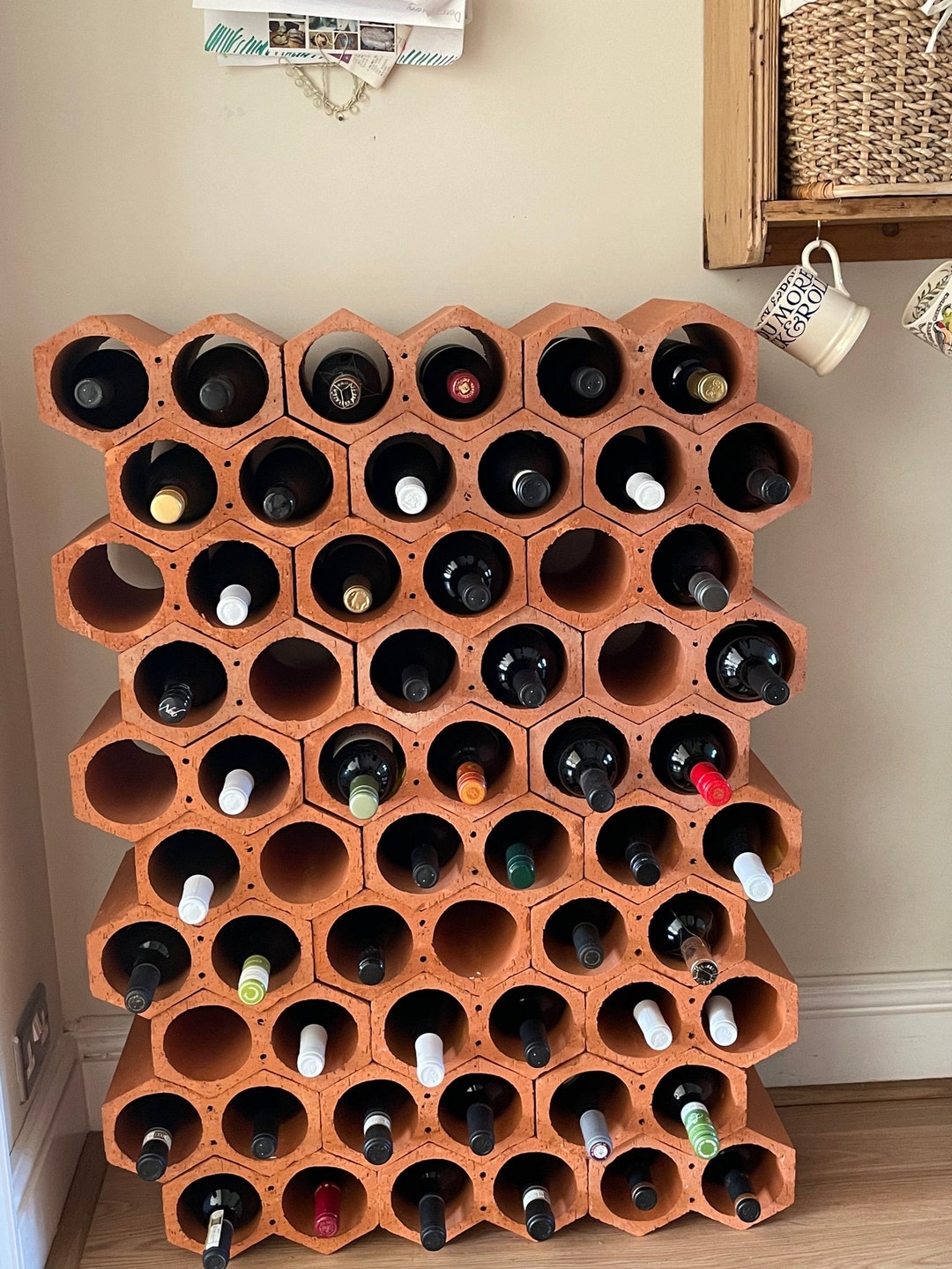 Casier à bouteilles de vin terre rouge 8 bouteilles - Demi