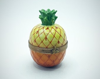 Splendid Pineapple Limoges Trinket Box Peint Main