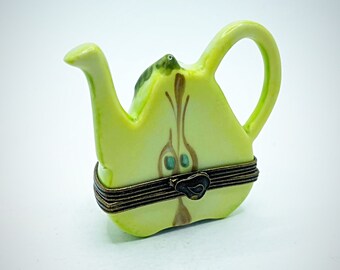 FAB! Half Pear Teapot LIMOGES Peint Main Trinket Box