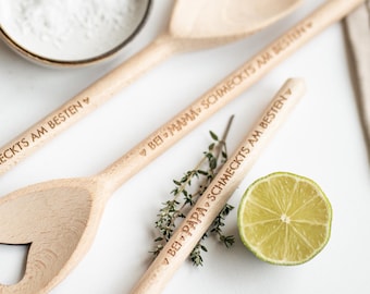 Kochlöffel aus Holz „bei Mama/Oma/Papa/Opa schmeckts am besten“ Geschenk zu Weihnachten