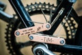Fahrrad Multitool Werkzeug aus Holz Geschenk für Ihn Weihnachten Geschenk für Papa, mit deinem Wunschnamen/Wunschtext product logo