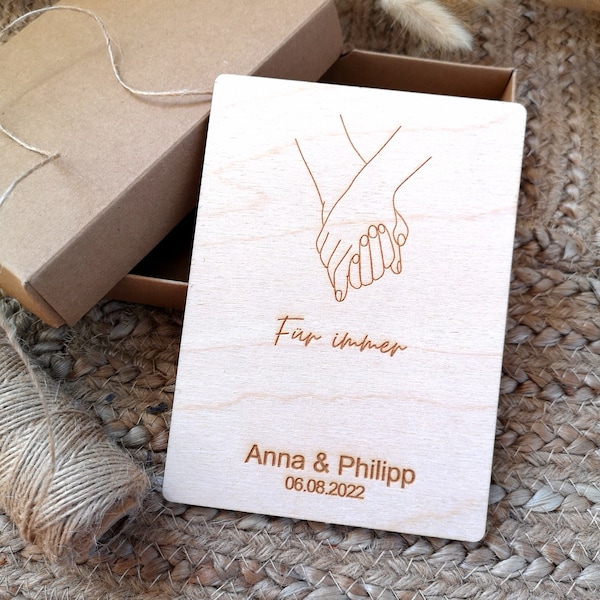 Holzkarte als Hochzeitsgeschenk, personalisierte Glückwunschkarte mit Namen