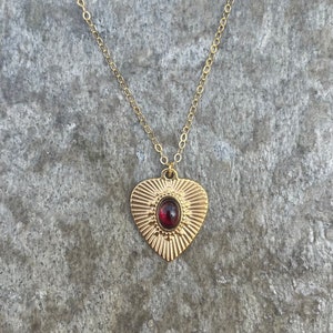 14k gold garnet heart necklace