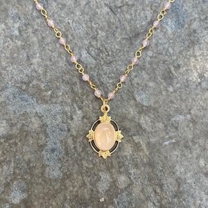 Vintage rose quartz gold necklace