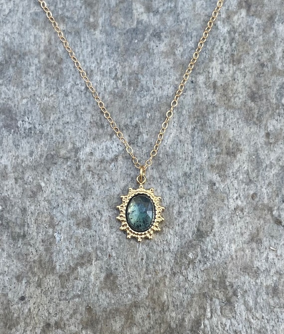 14k gold teal moss kyanite vintage necklace