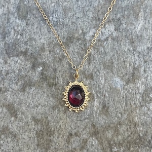 14k gold garnet vintage necklace