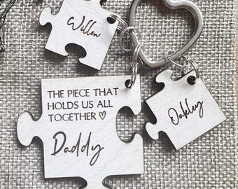 Keyring for Daddy | Personalised Keyring | Daddy Gift | Dad Gift | Daddy Gift from Son Daughter | Keychain for Dad | Puzzle Piece Keyring