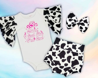 Cow girl birthday outfit with bloomers (bummie) ruffle sleeve bodysuit and bow