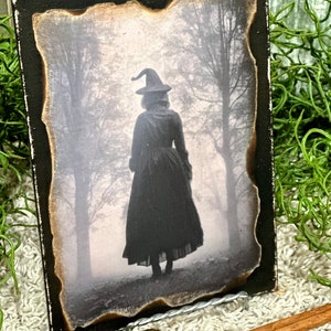 Rustic Witch Sign,Rustic Halloween Sign,Grunge Witch,Scary Witch,Spooky Witch,Witch Print on Canvas,Rustic Halloween Witch,Tiered Tray Witch