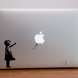 Macbook Decal | Banksy Girl avec Balloon | Autocollant | Autocollant | | Mac Macbook Air | | Pro Pomme