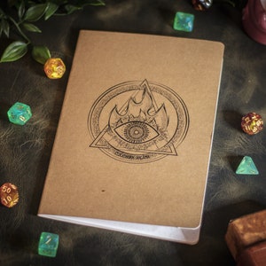 Carnet de notes sorcier aventurier - papier kraft à pois A5 - marque-page en cuir en option - cadeau idéal pour D&D et RPG de table