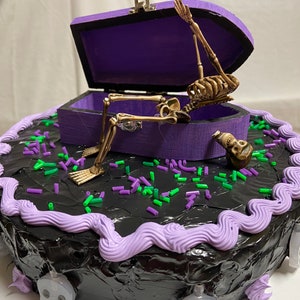 Halloween #2 coffin cake