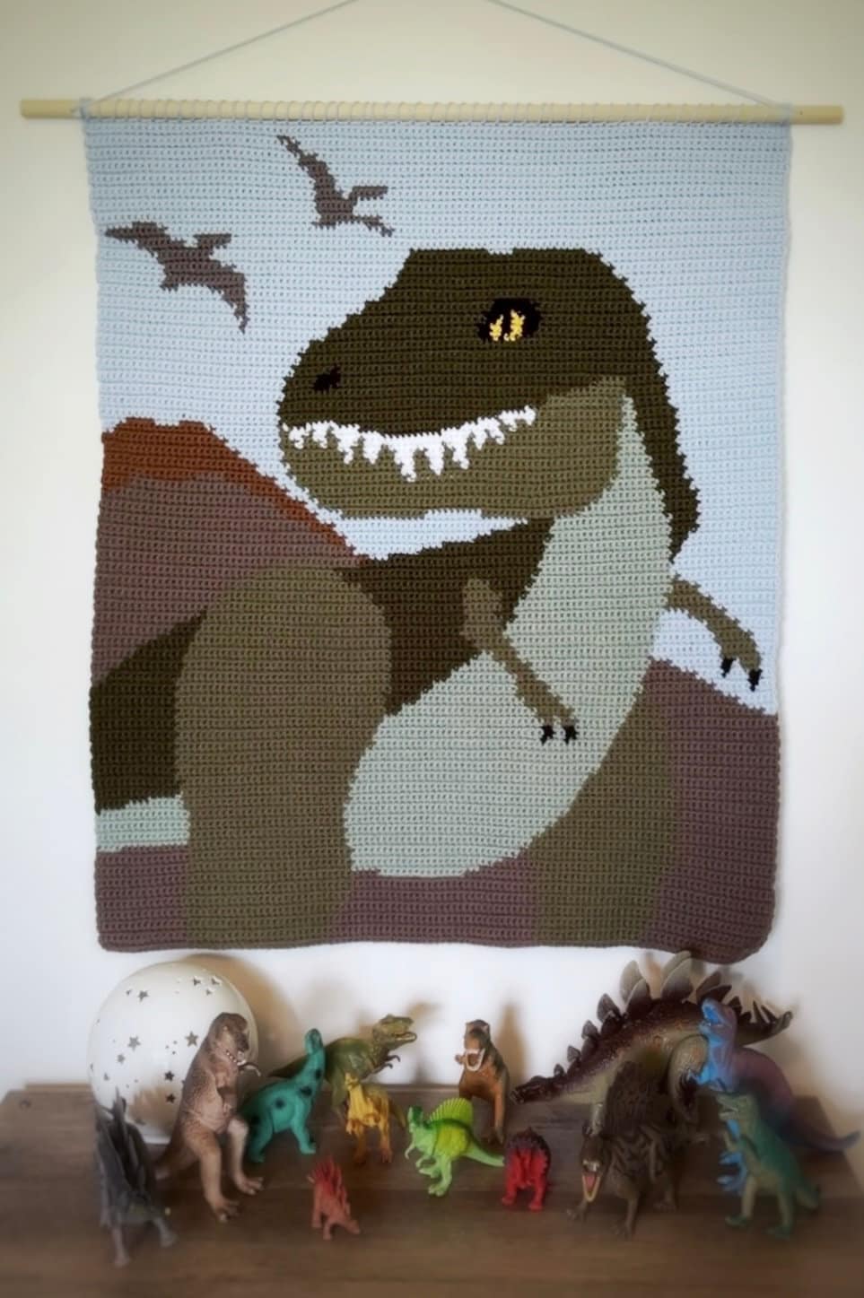 39 T-Rex Crochet Patterns: Unearth Your Creative Side with Dinosaur Designs 8 T-Rex Wall Hanging