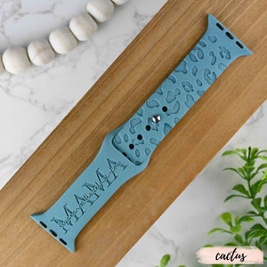 Personalized Mom/Mama/Nana Leopard Print Engraved Apple Watch Band for a Woman, Compatible with Series 1-9, SE, SE2, Ultra – 38mm to 49mm