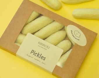 Pickle-shaped Wax Melts/ Unique Gag Gift / Foodie Gift/ Novelty Pickle Lovers Gift / Dill Pickle Candle