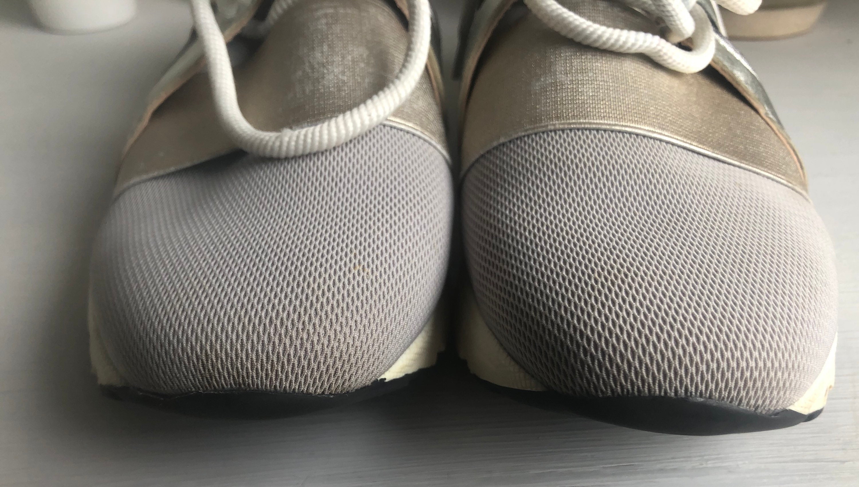 carvela lamar trainers gold