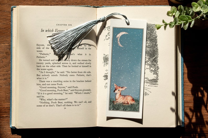 Deer in the Snow Watercolour Bookmark image 2