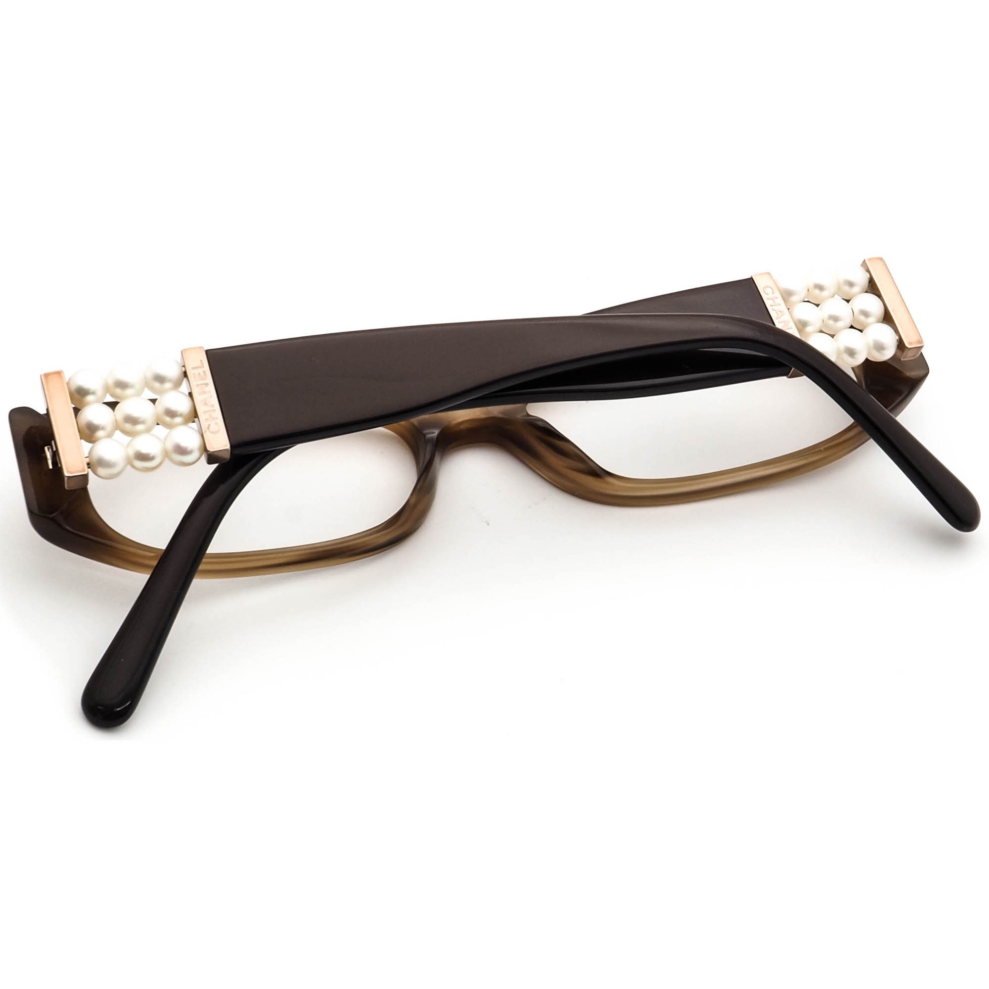 Chanel pearl glasses new arrivals