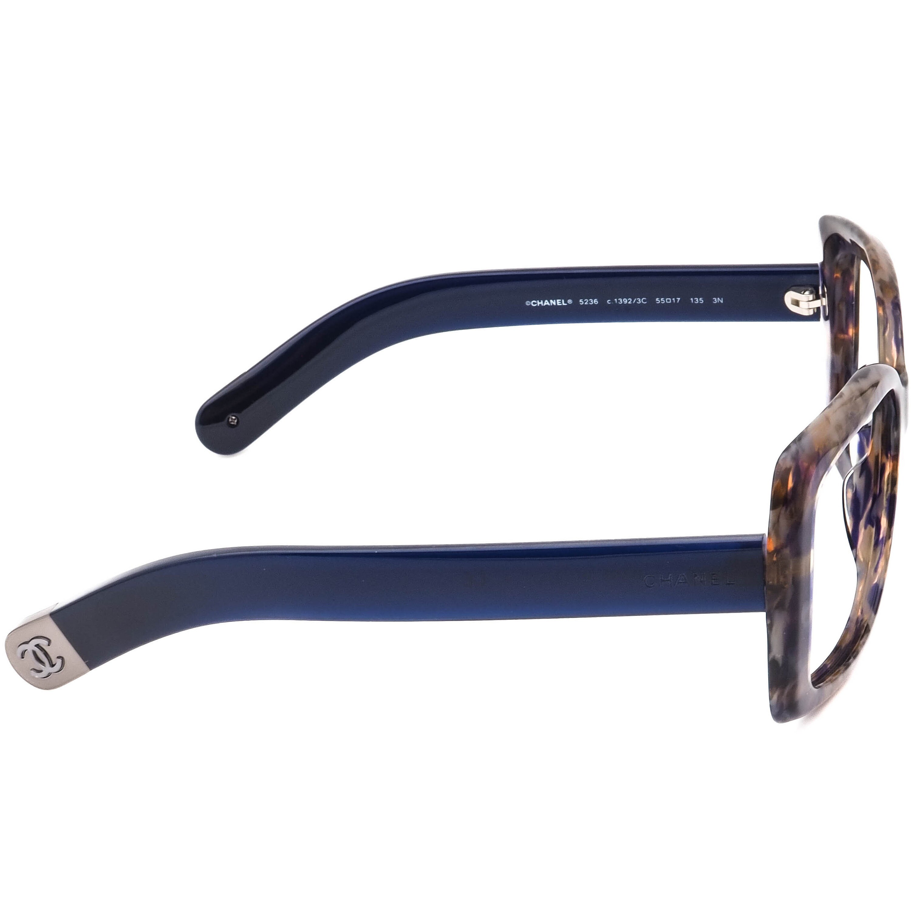 Woman\'s Chanel sunglasses 5236 square frame CHANEL 5506 Square Sunglasses | Fashion Eyewear main image 4