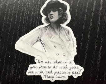 Adhesivo con el retrato de Mary Oliver - Impresión basada en el original pintado - Adhesivo mate y duradero