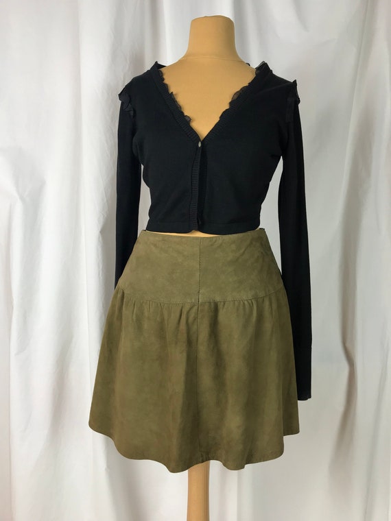 Original Vintage 80s, soft suede mini skirt, flar… - image 8
