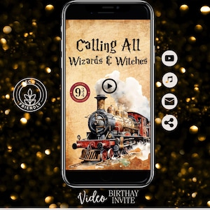 Könnte beinhalten: Ein Smartphone-Bildschirm zeigt eine Videoeinladung zu einer Geburtstagsfeier. Die Einladung zeigt eine Illustration im Vintage-Stil eines Dampfloks mit dem Text "Calling All Wizards & Witches" und einem Bahnsteigschilder mit der Aufschrift "9 3/4".