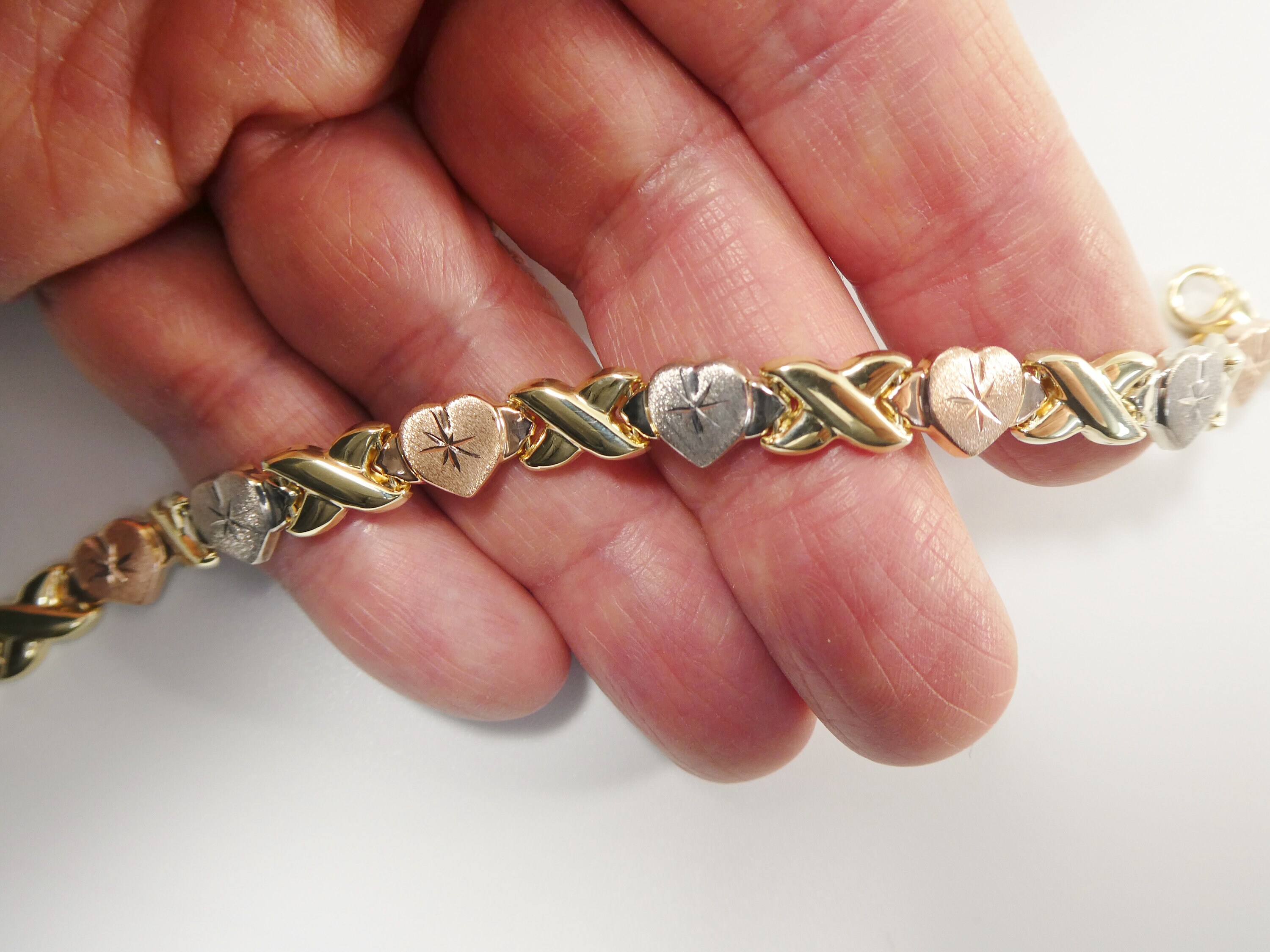 Macy's Polished Open Heart Ankle Bracelet in 10k Gold | CoolSprings Galleria