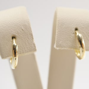 real 10k solid yellow gold 11mm high polish plain hoop huggie earring