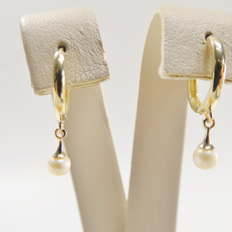 The Fitzgerald Pearl Detail Hoop-Gold