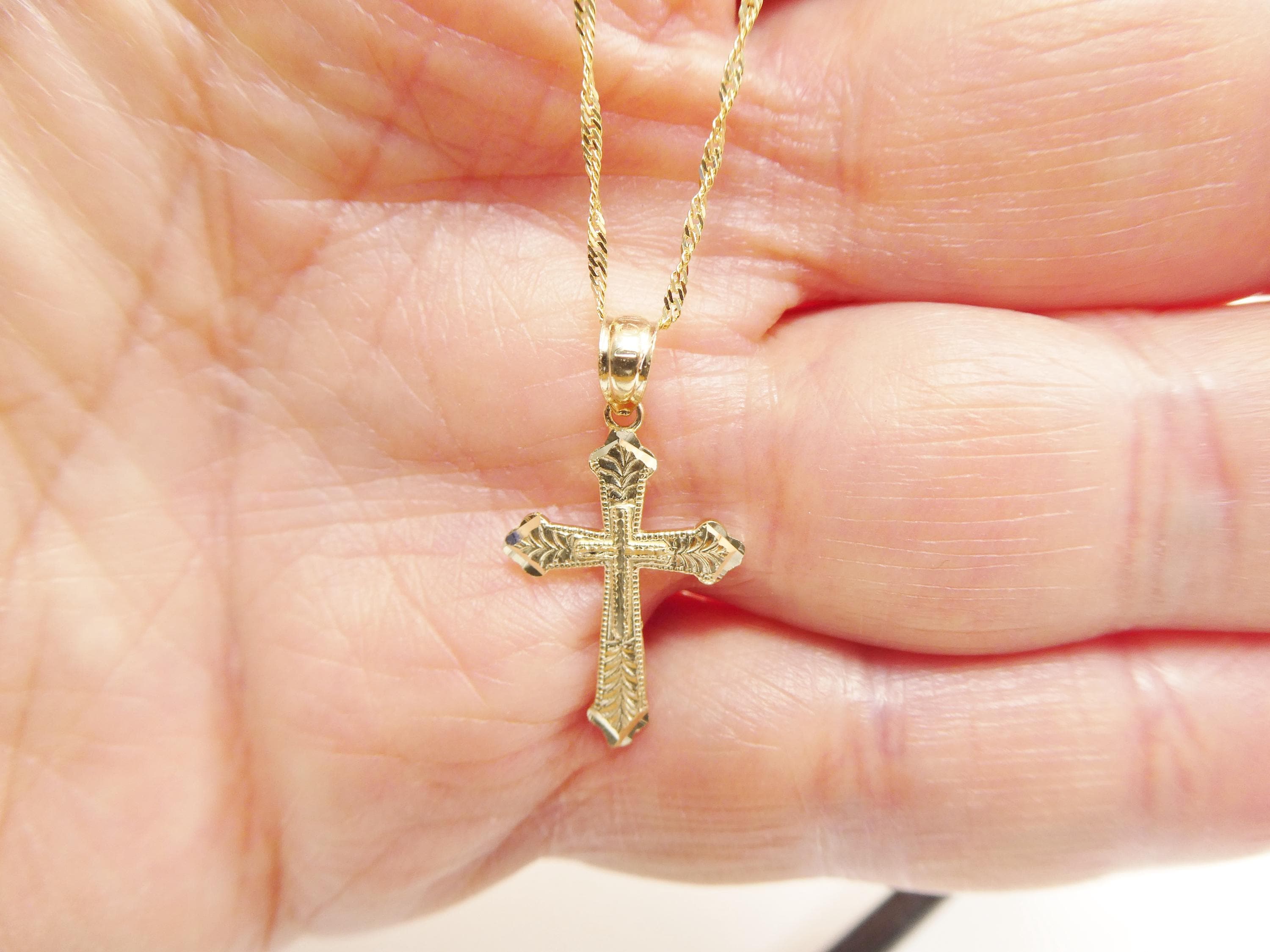 10k Yellow Gold Singapore Chain & Cross Pendant Necklace: 16 Inch