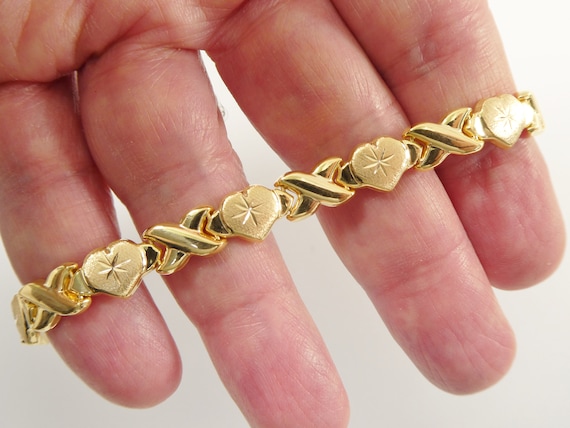 14K ゴールド サファイア ブレスレット XOXOデザイン XOXO Heart Stampato Bracelet: 14K Gold Over Sterling Silver, Love