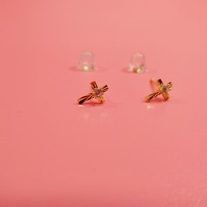 10k real solid yellow gold cross push post earrings