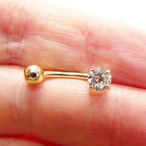 Piercing all&#39;ombelico con pietra pendente da 5 mm in oro giallo massiccio 14k